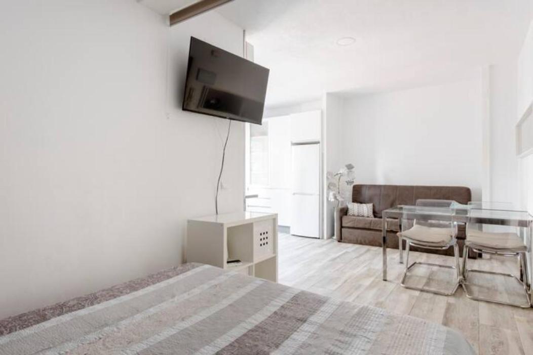 Center Studio Torremolinos Bagian luar foto